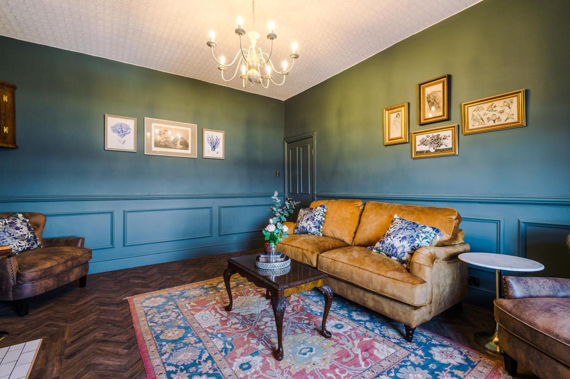 Russell Court By Orenda-Luxe Llandudno Exterior foto